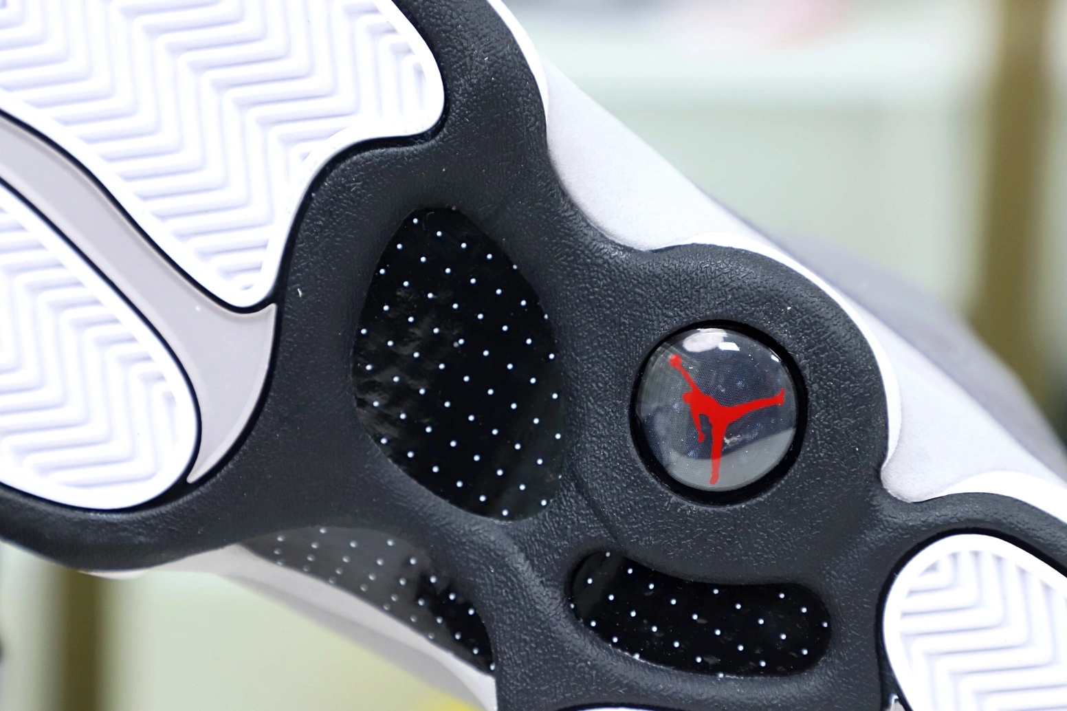 -414571-016 'ATMOSPHERE AIR JORDAN 13 RETRO GREY' 0128